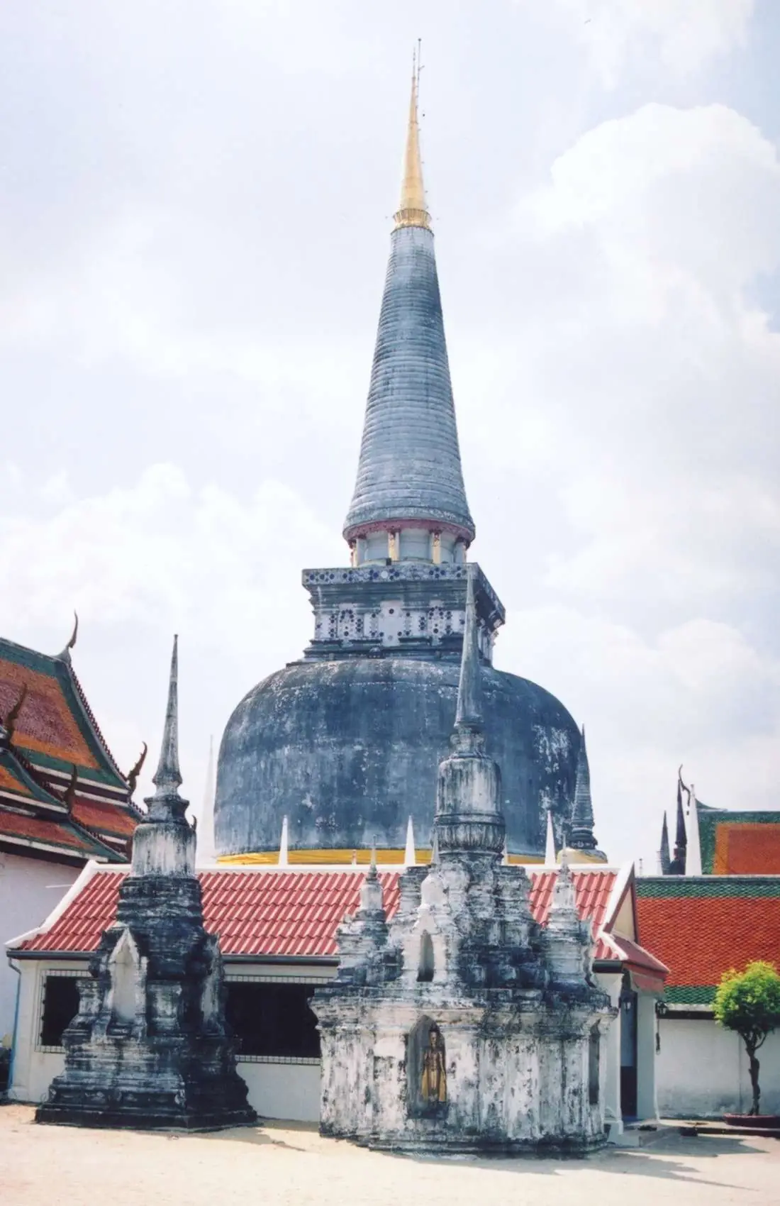 ภาพนครศรีธรรมราช: วัดพระมหาธาตุ นครศรีธรรมราช มรดกโลก เวลา หอพระอิศวร