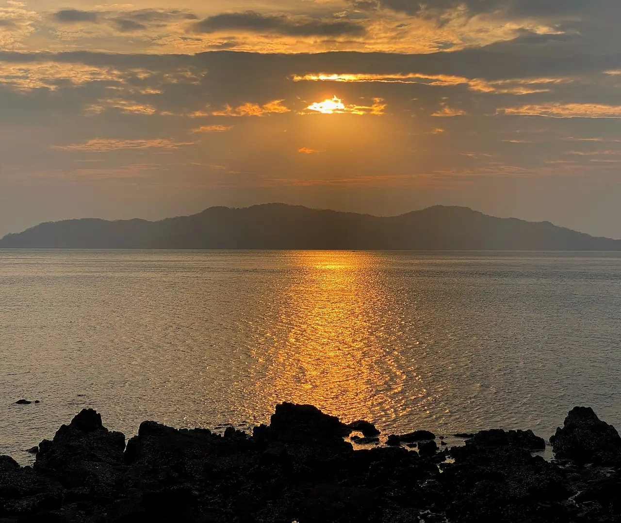 ภาพสตูล: เกาะบุโหลนเล หมู่เกาะเภตรา เรือ ค่าอุทยาน ฤดูกาล เดินทาง