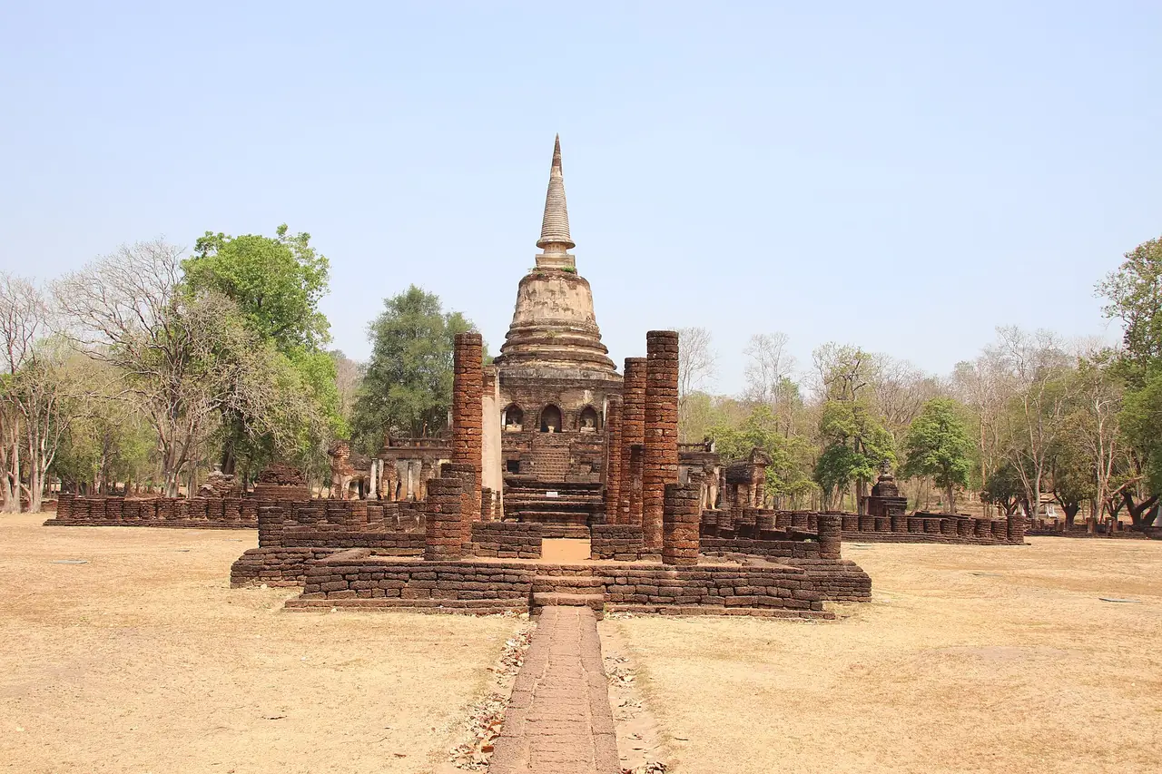 ภาพสุโขทัย: อุทยานประวัติศาสตร์ศรีสัชนาลัย ค่าเข้า เวลาเปิด วัดช้างล้อม