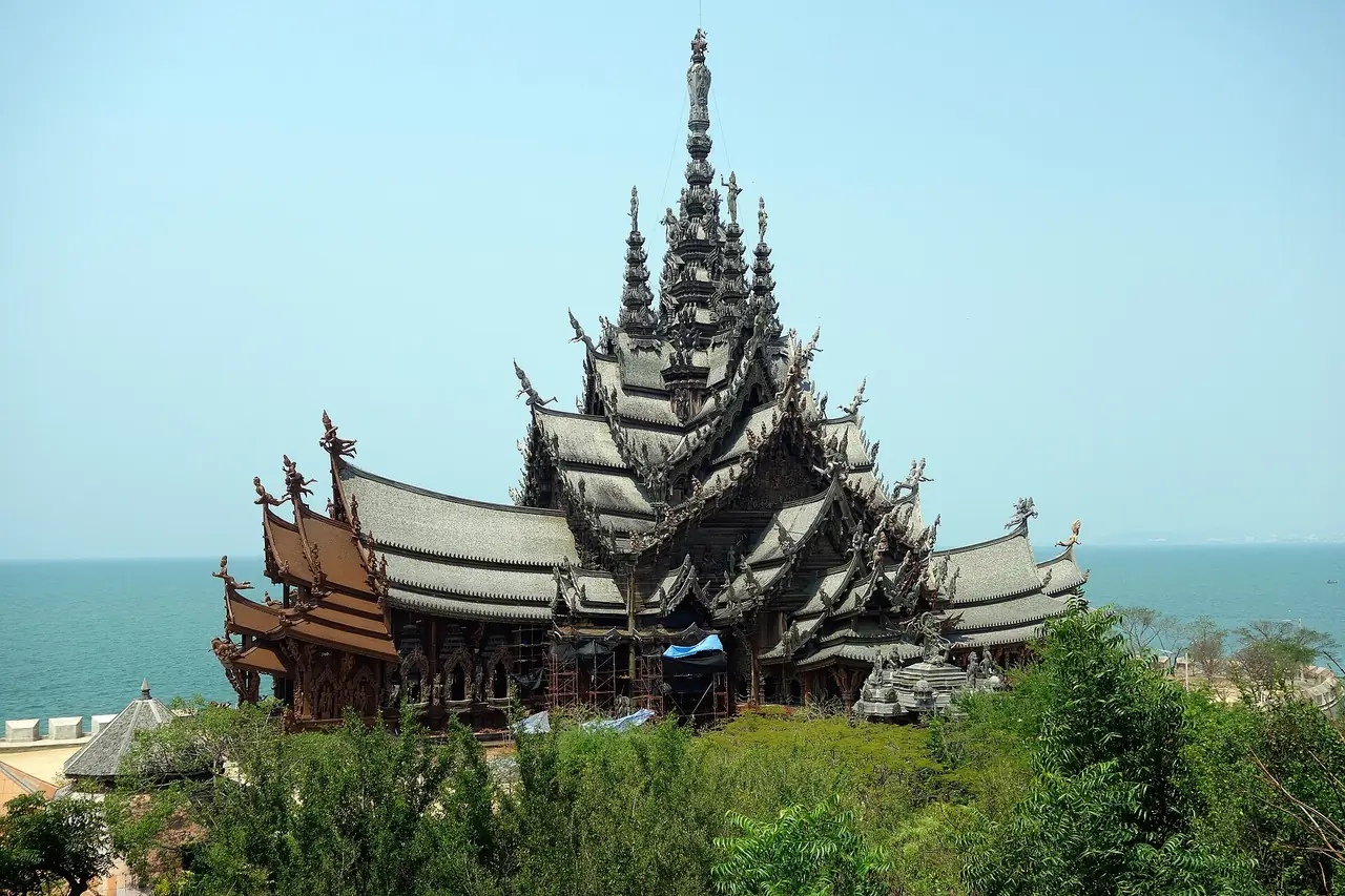 ภาพพัทยา: เที่ยวพัทยา 2 วัน 1 คืน: แผนเที่ยวเกาะล้านและปราสาทสัจธรรม